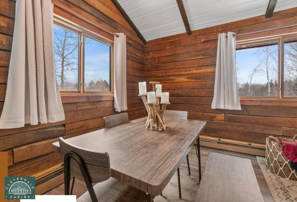 Cozy Cabin With Hottub At Cloverdale Cabins Хинкли Экстерьер фото