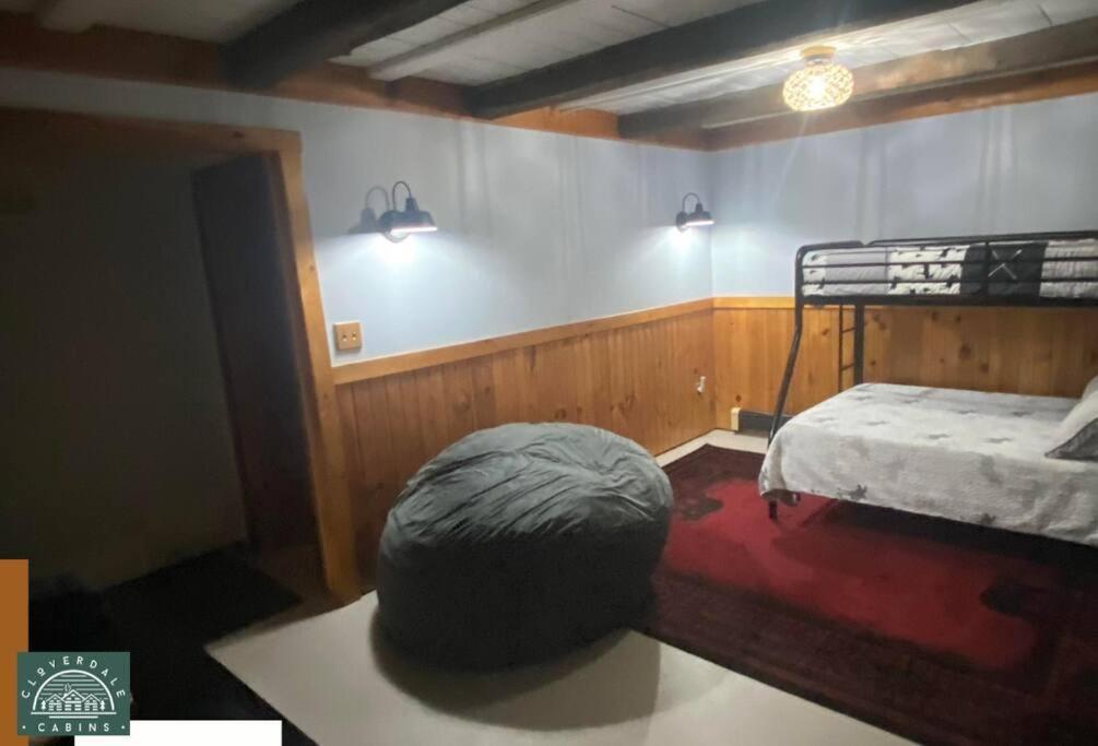 Cozy Cabin With Hottub At Cloverdale Cabins Хинкли Экстерьер фото